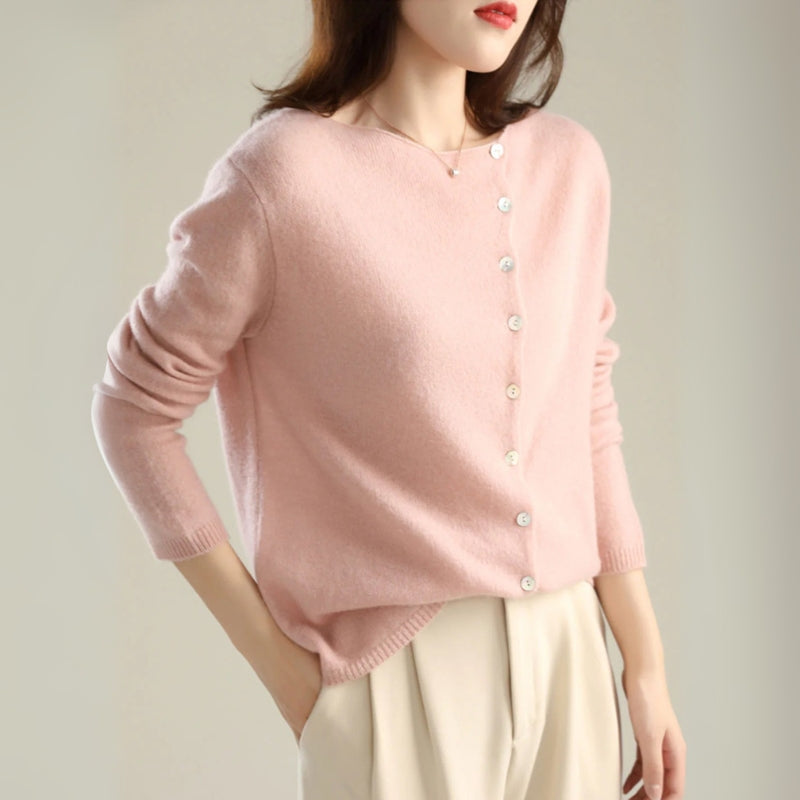 SIA | CLASSIC CREW NECK CARDIGAN