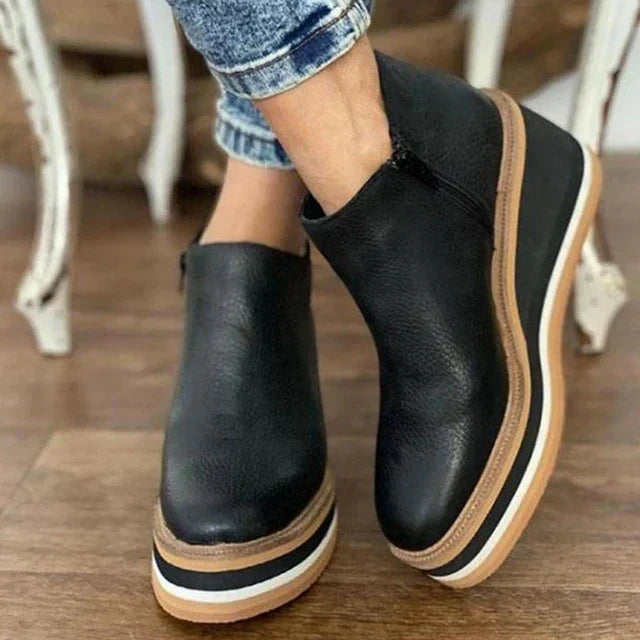 ZARA | ELEVATED LEATHER BOOTS