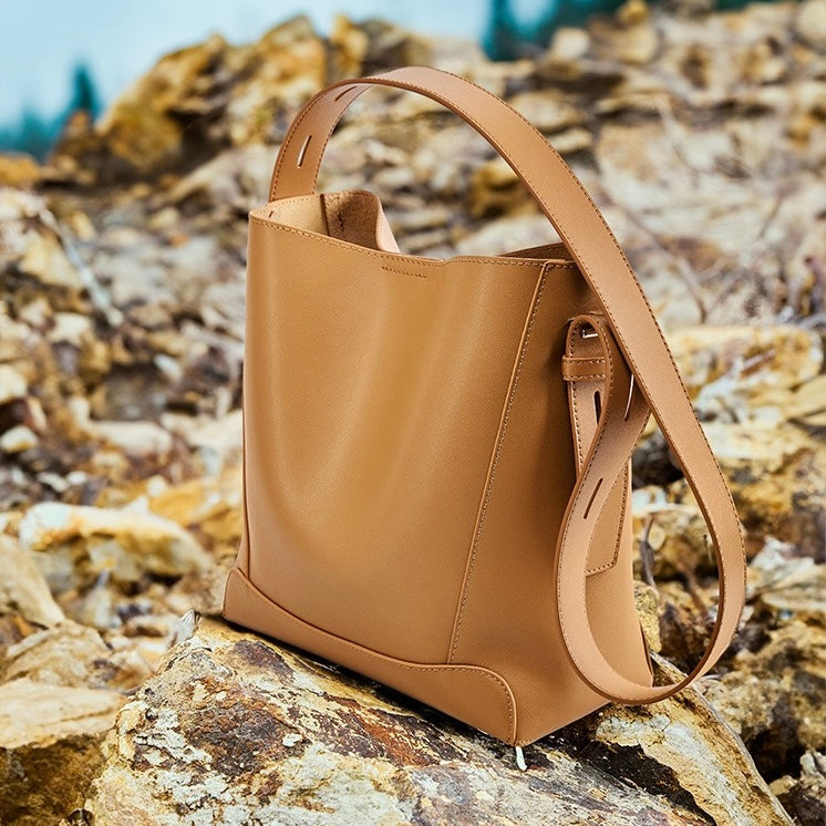 SIA | GENUINE LEATHER BAG