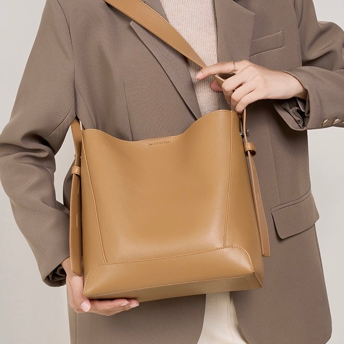 SIA | GENUINE LEATHER BAG