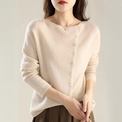 SIA | CLASSIC CREW NECK CARDIGAN