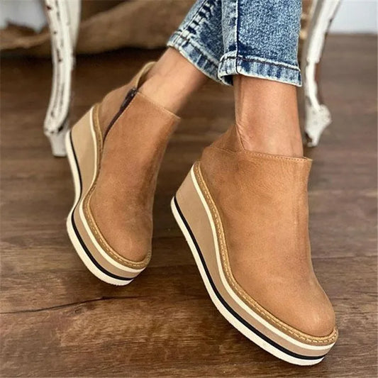 ZARA | ELEVATED LEATHER BOOTS