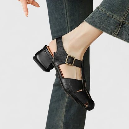 MARGOT | CUT OUT LEATHER SANDALS