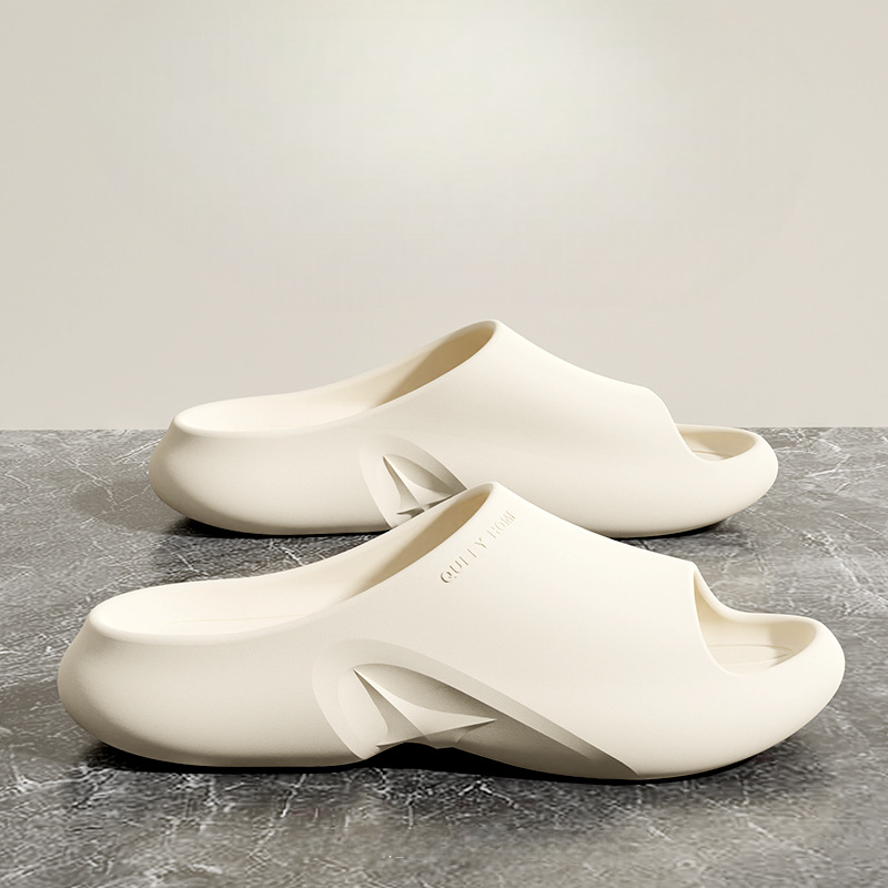 RYAN | FOAM SLIDES