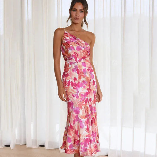 CATE | ELEGANT ONE-SHOULDER DRESS