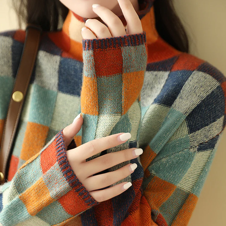MAYA | TURTLENECK JUMPER