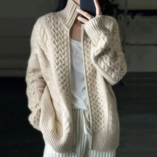 ARIA | CABLE-KNIT CARDIGAN