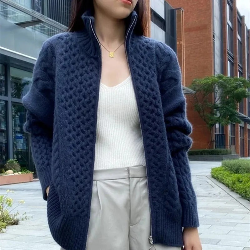 ARIA | CABLE-KNIT CARDIGAN